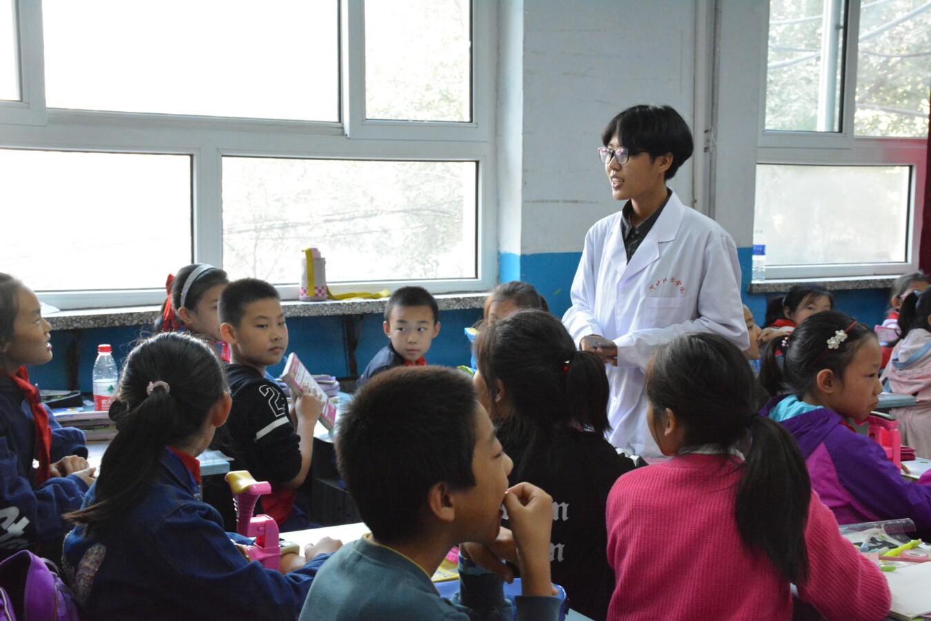 基础医学院口腔协会“安全防范”义讲活动照片2.jpg
