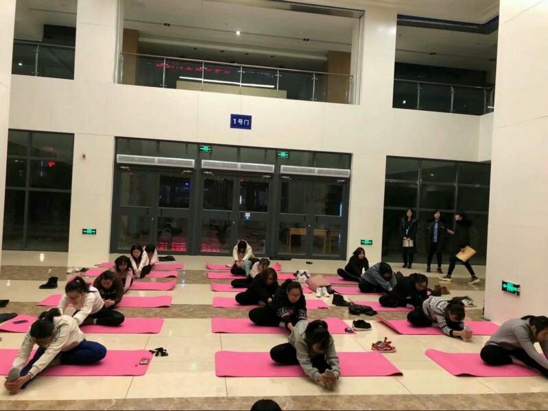 天使美学社‘瑜伽公开课'活动图片二.jpg