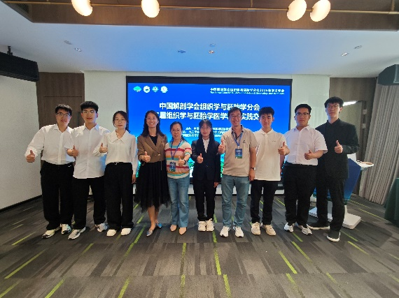 0bab8bc8-5320-4479-b878-58b395c32a4a.png 图片1.png
