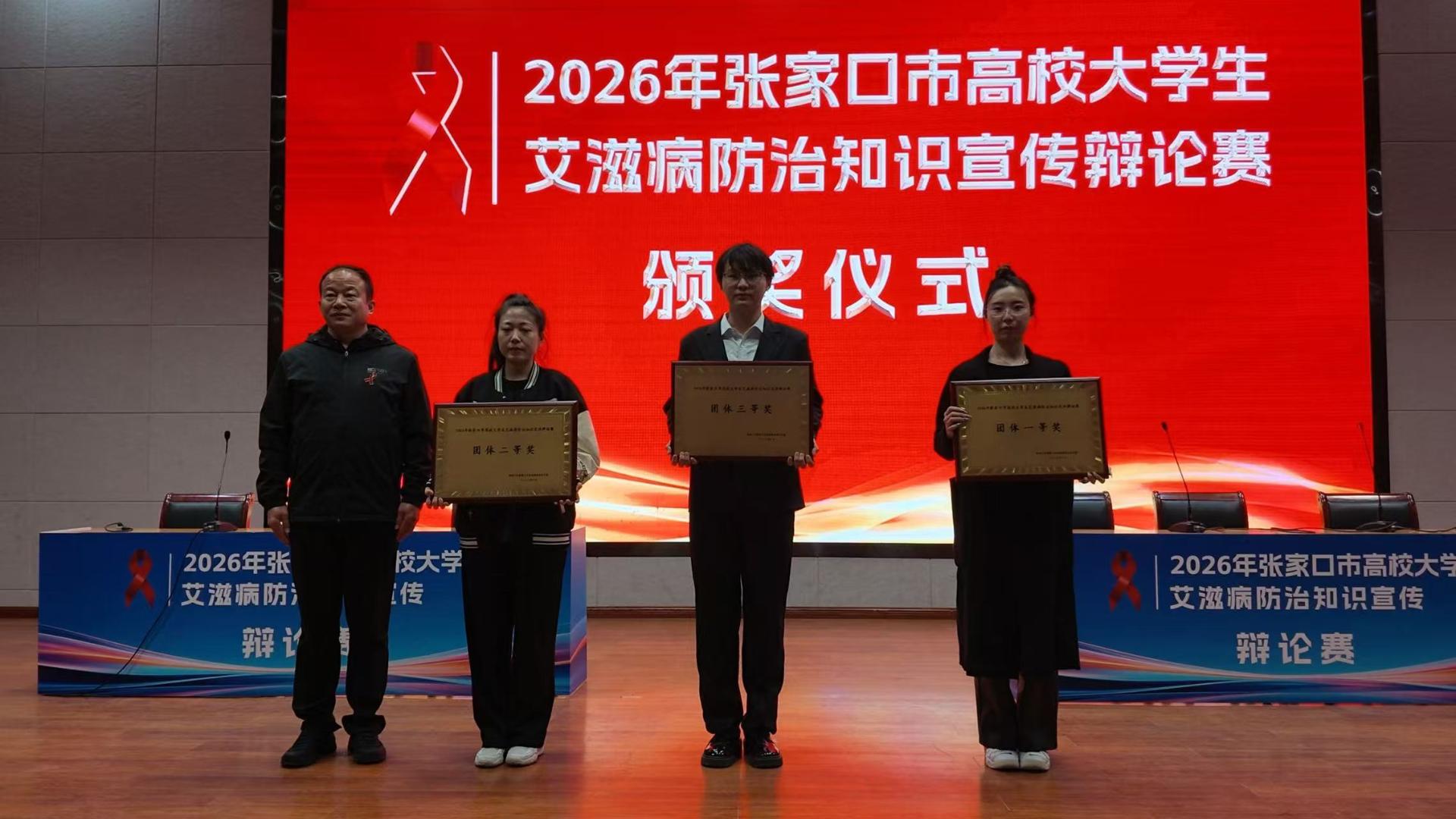 45306986-a4de-429c-b073-cfc799c50627.jpg b569cc465ec08f7cd68f504d269b4a6a.jpg